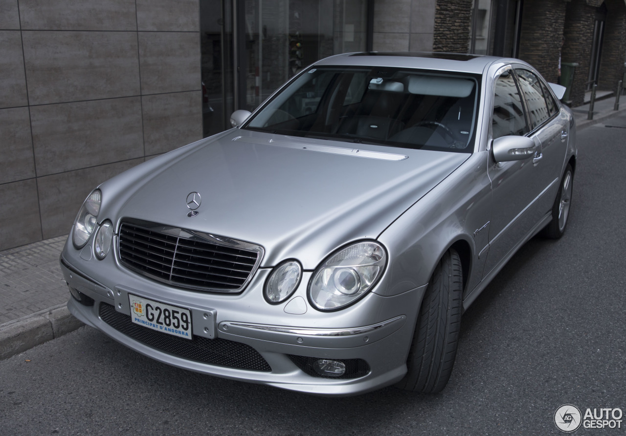 Mercedes-Benz E 55 AMG