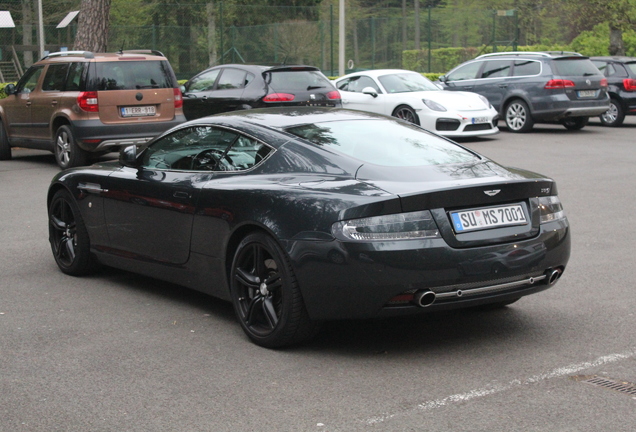 Aston Martin DB9