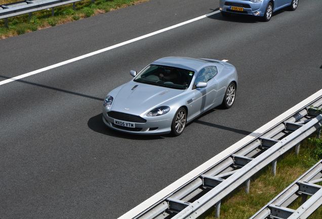 Aston Martin DB9