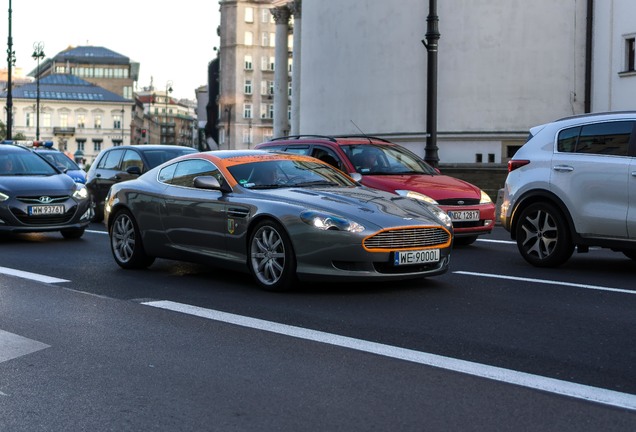 Aston Martin DB9