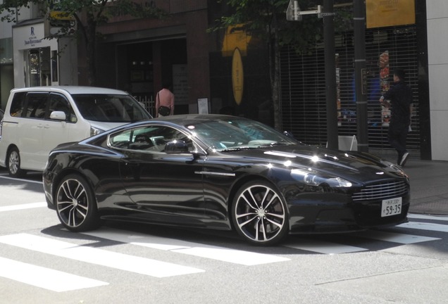 Aston Martin DBS