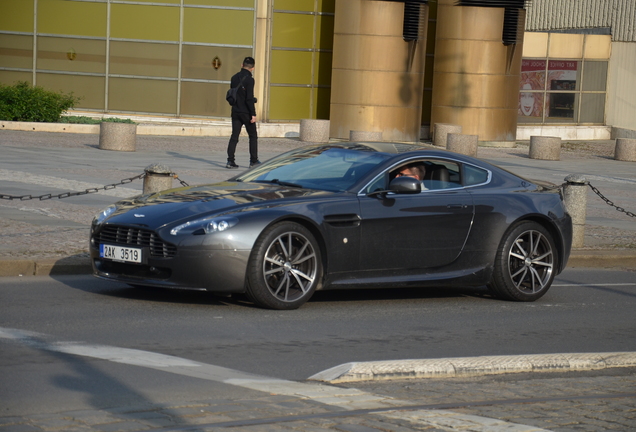 Aston Martin V8 Vantage N420