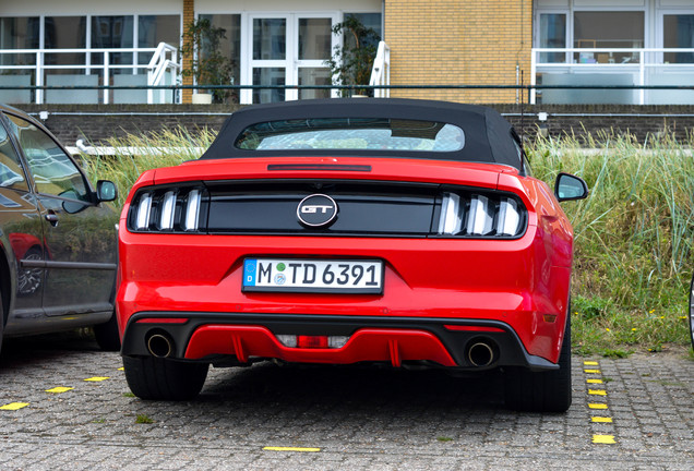 Ford Mustang GT Convertible 2015