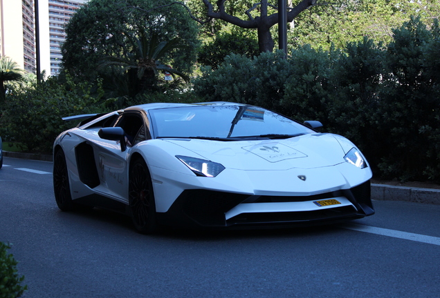 Lamborghini Aventador LP750-4 SuperVeloce Roadster