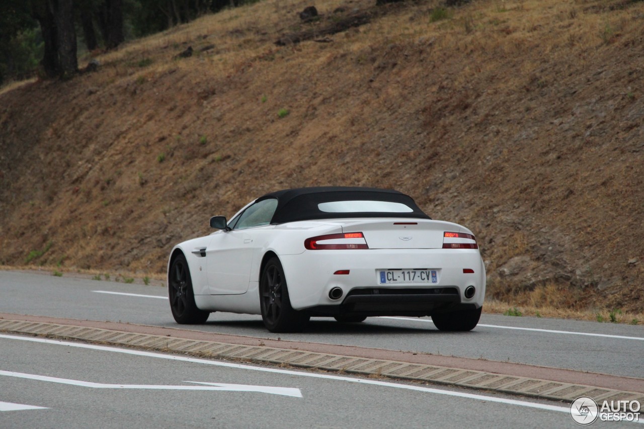 Aston Martin V8 Vantage Roadster