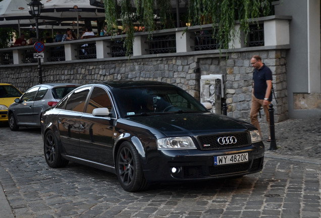 Audi RS6 Sedan C5