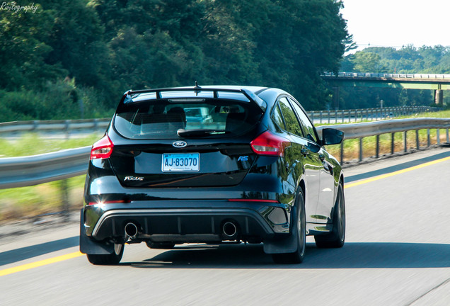 Ford Focus RS 2015