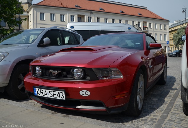 Ford Mustang GT Convertible 2011