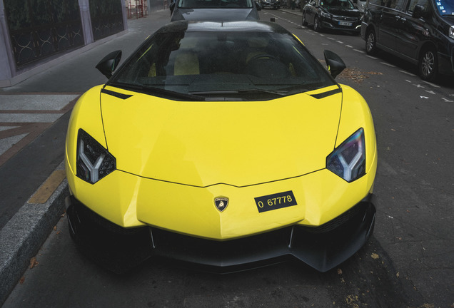 Lamborghini Aventador LP720-4 Roadster 50° Anniversario