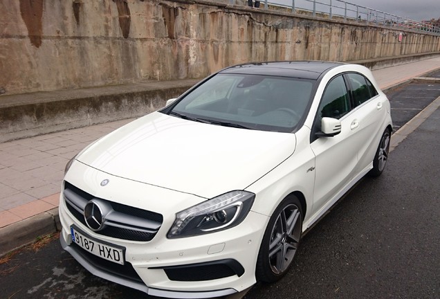 Mercedes-Benz A 45 AMG