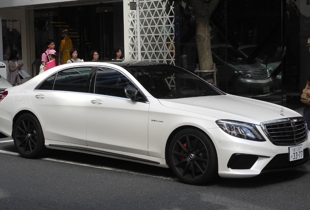 Mercedes-Benz S 63 AMG V222