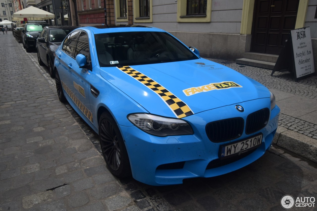 BMW M5 F10 2011