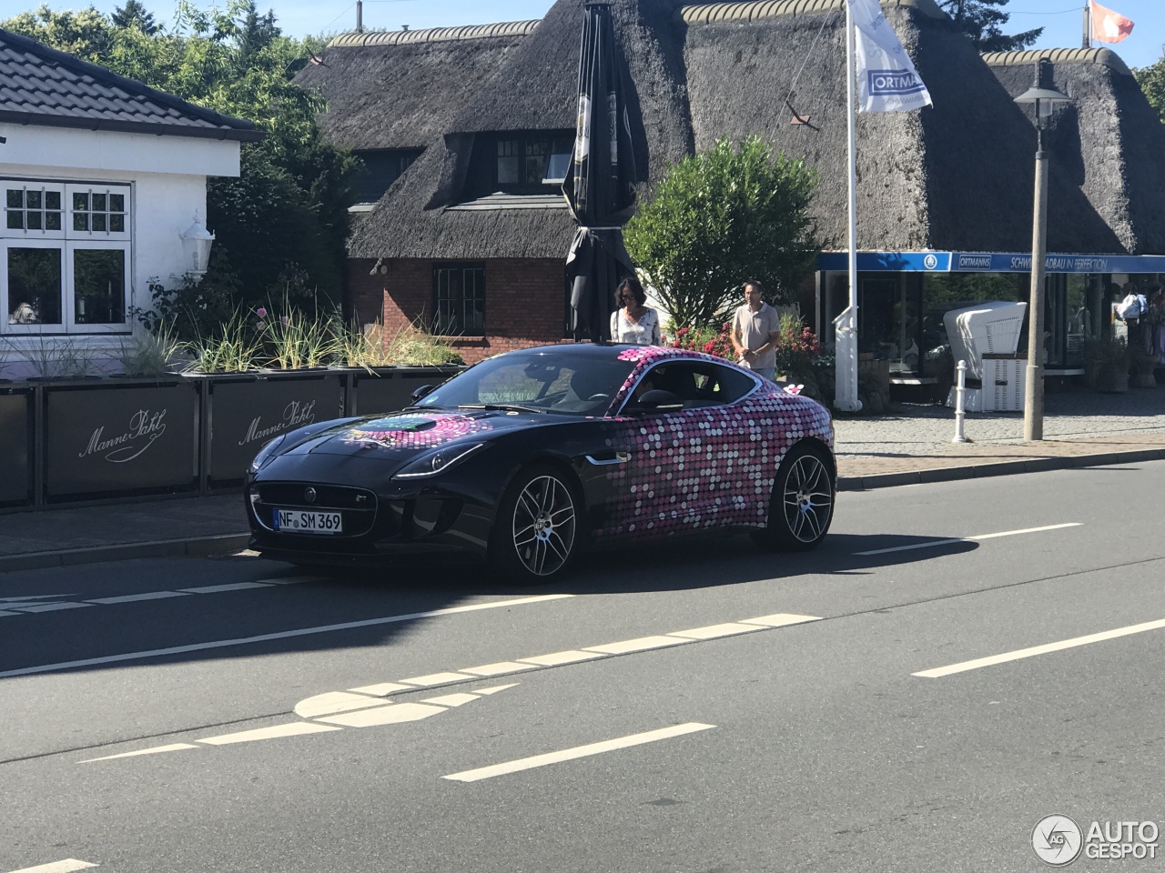 Jaguar F-TYPE R Coupe