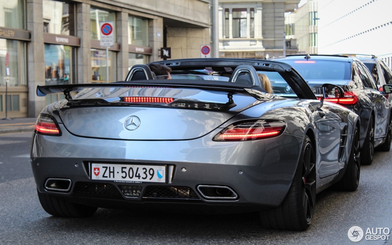 Mercedes-Benz SLS AMG GT Roadster Final Edition