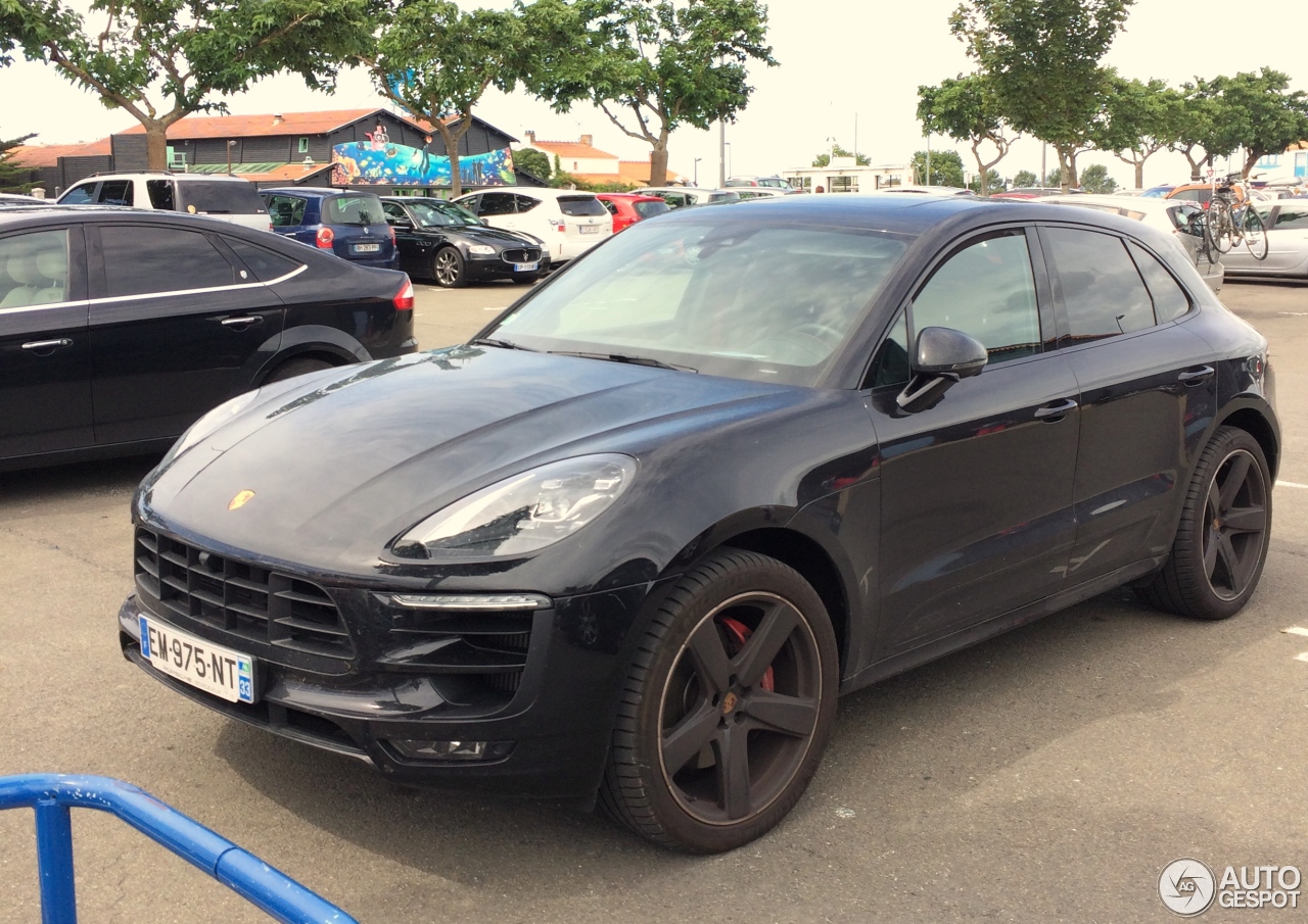 Porsche 95B Macan GTS