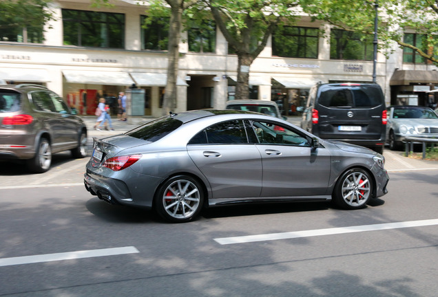 Mercedes-AMG CLA 45 C117 2017