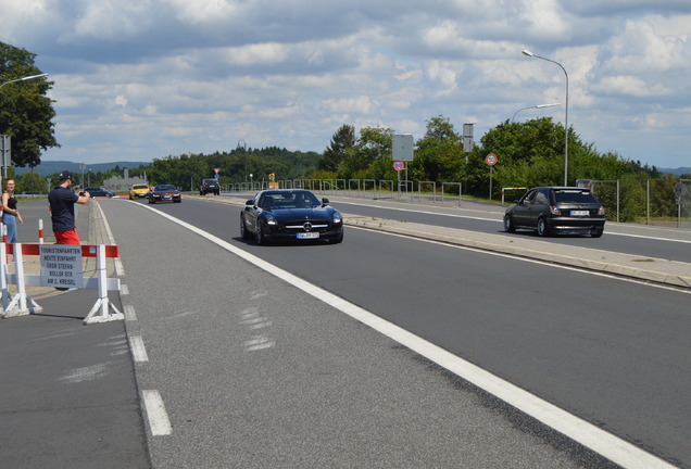 Mercedes-Benz SLS AMG