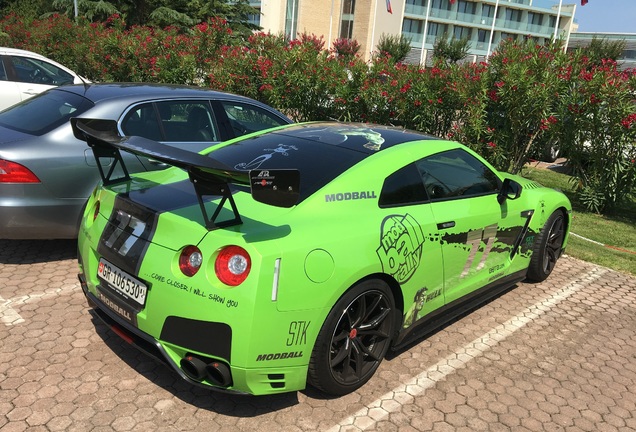 Nissan GT-R 2012 APR Performance