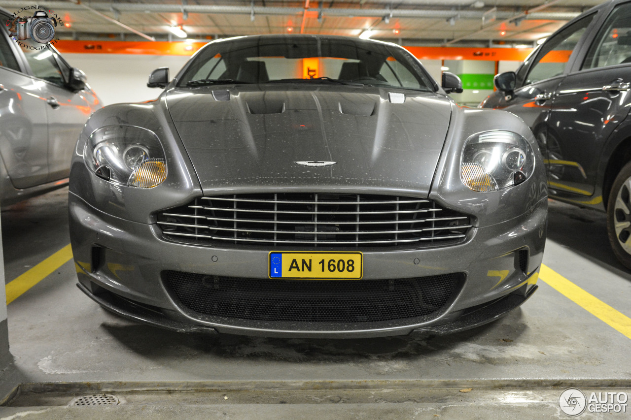 Aston Martin DBS