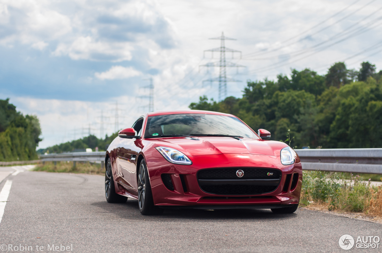 Jaguar F-TYPE S Coupé