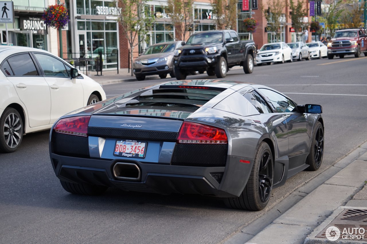 Lamborghini Murciélago LP640