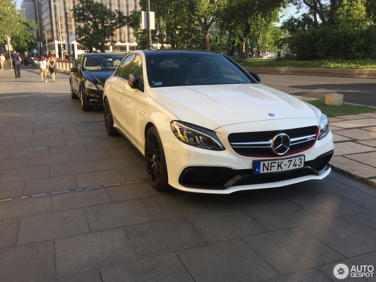 Mercedes-AMG C 63 S W205