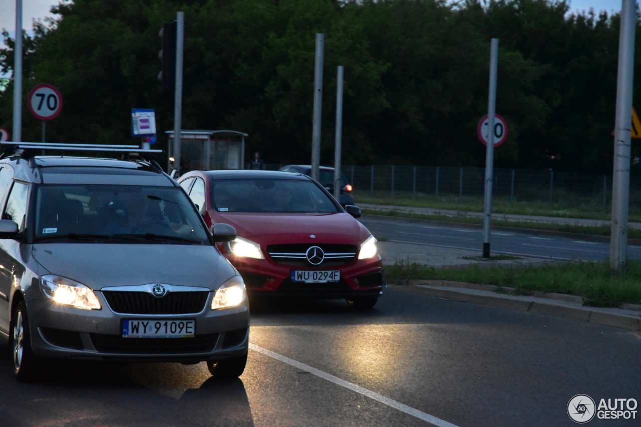 Mercedes-Benz A 45 AMG