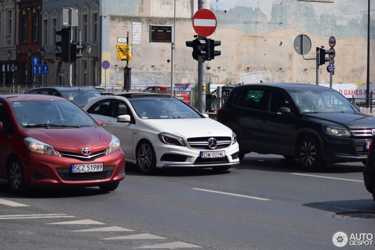 Mercedes-Benz A 45 AMG