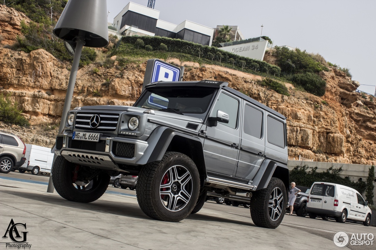 Mercedes-Benz G 500 4X4²