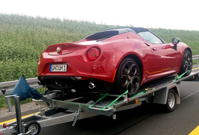 Alfa Romeo 4C Spider