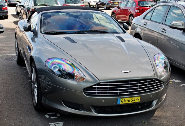 Aston Martin DB9 Volante