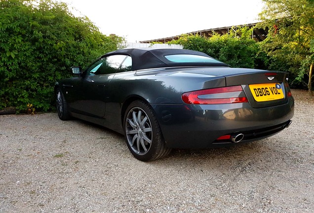 Aston Martin DB9 Volante