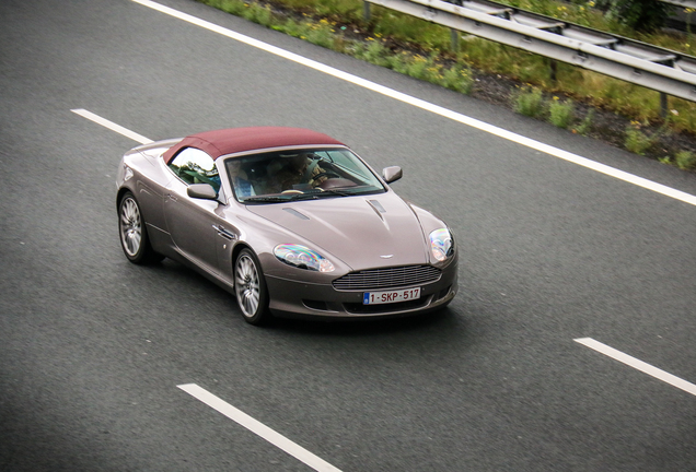 Aston Martin DB9 Volante