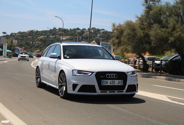 Audi RS4 Avant B8