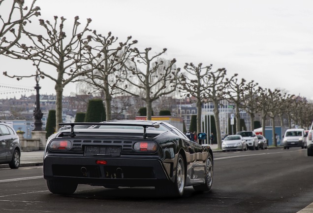 Bugatti EB110 GT