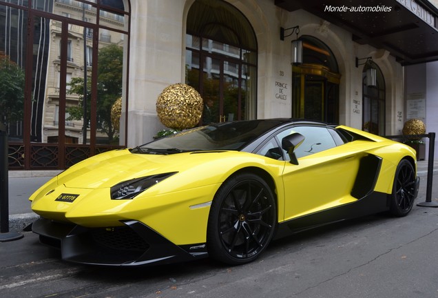 Lamborghini Aventador LP720-4 Roadster 50° Anniversario