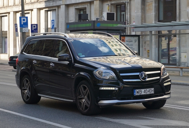 Mercedes-Benz GL 63 AMG X166