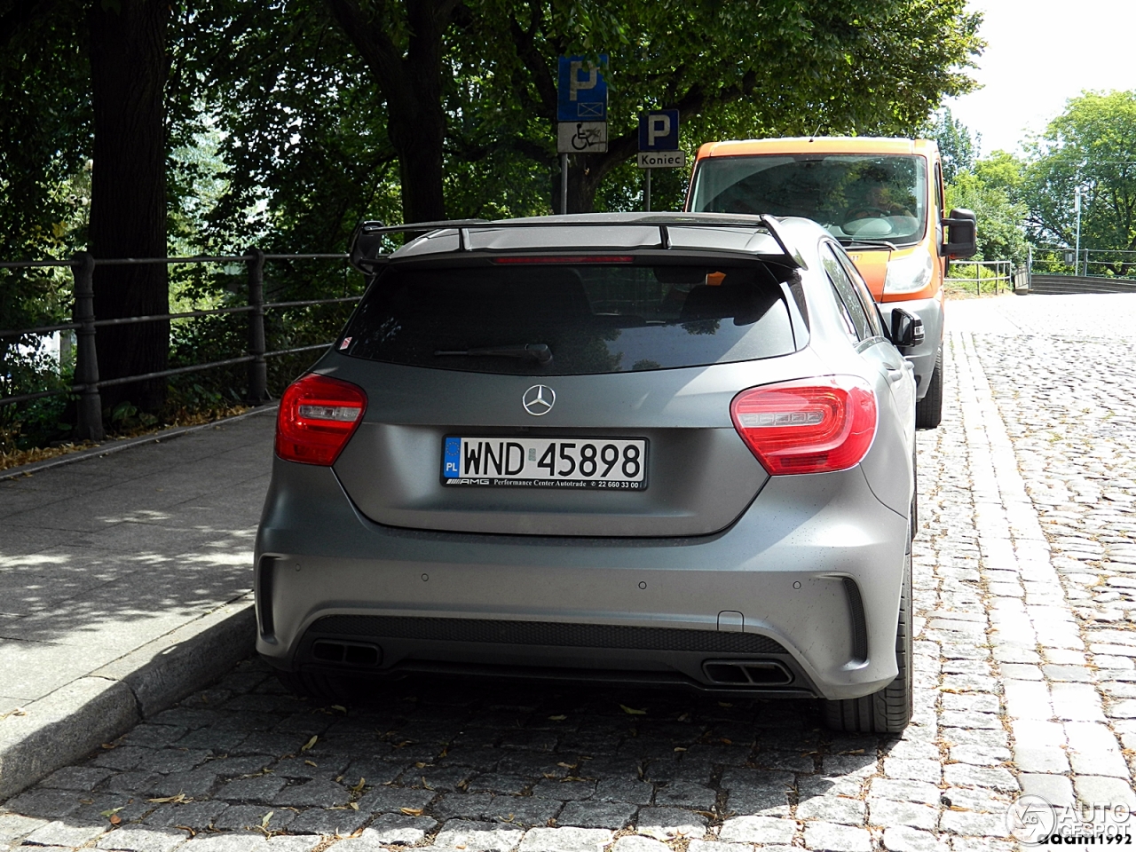 Mercedes-Benz A 45 AMG