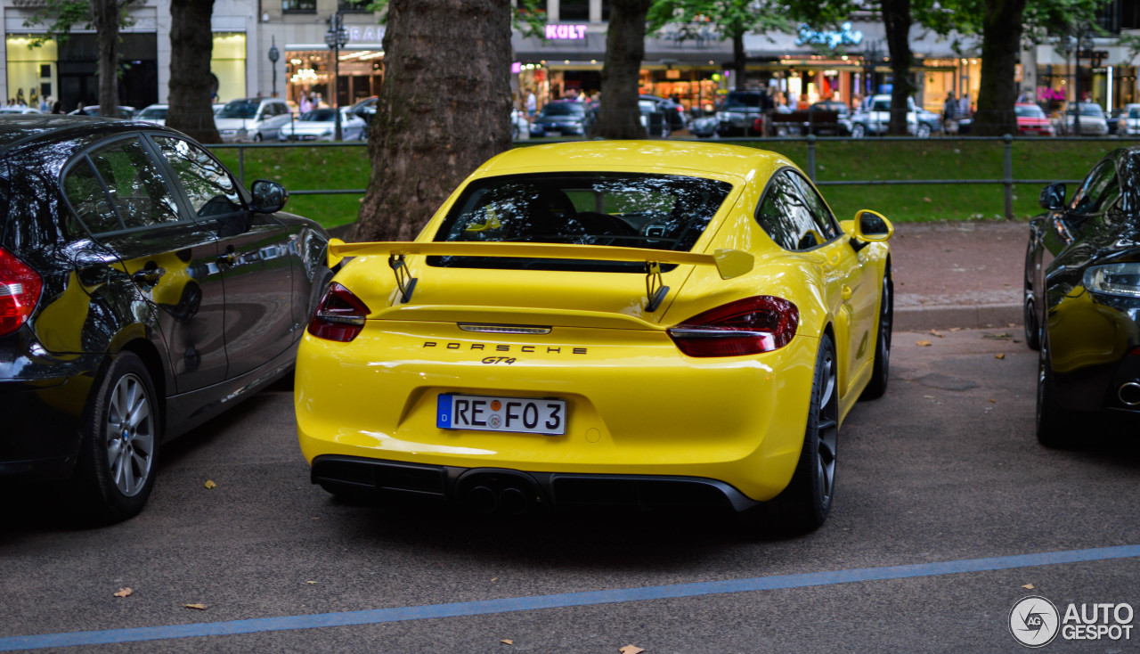 Porsche 981 Cayman GT4