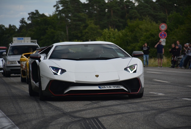 Lamborghini Aventador LP750-4 SuperVeloce