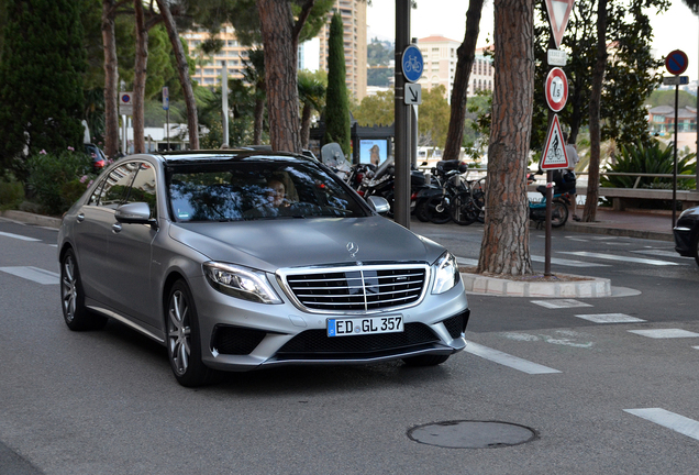 Mercedes-AMG S 63 V222