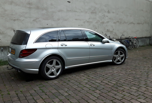 Mercedes-Benz R 63 AMG