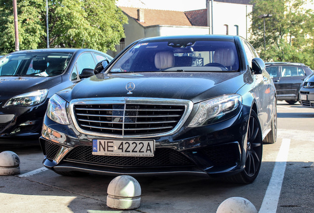 Mercedes-Benz S 63 AMG V222