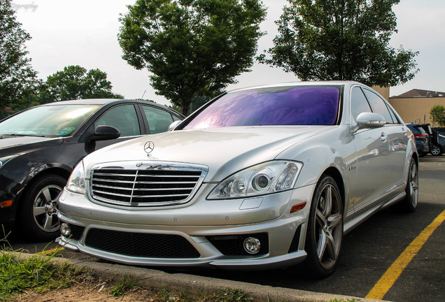 Mercedes-Benz S 63 AMG W221