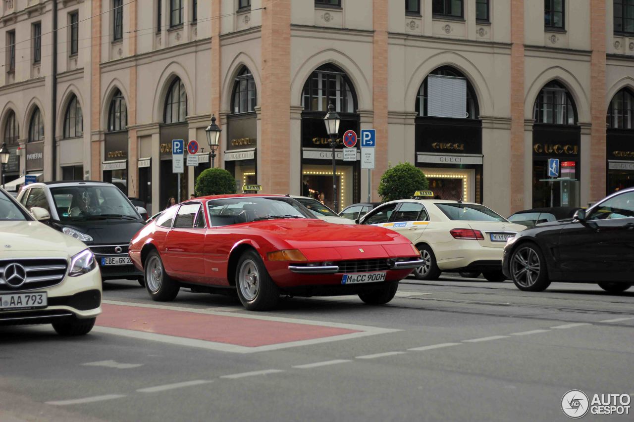 Ferrari 365 GTB/4 Daytona