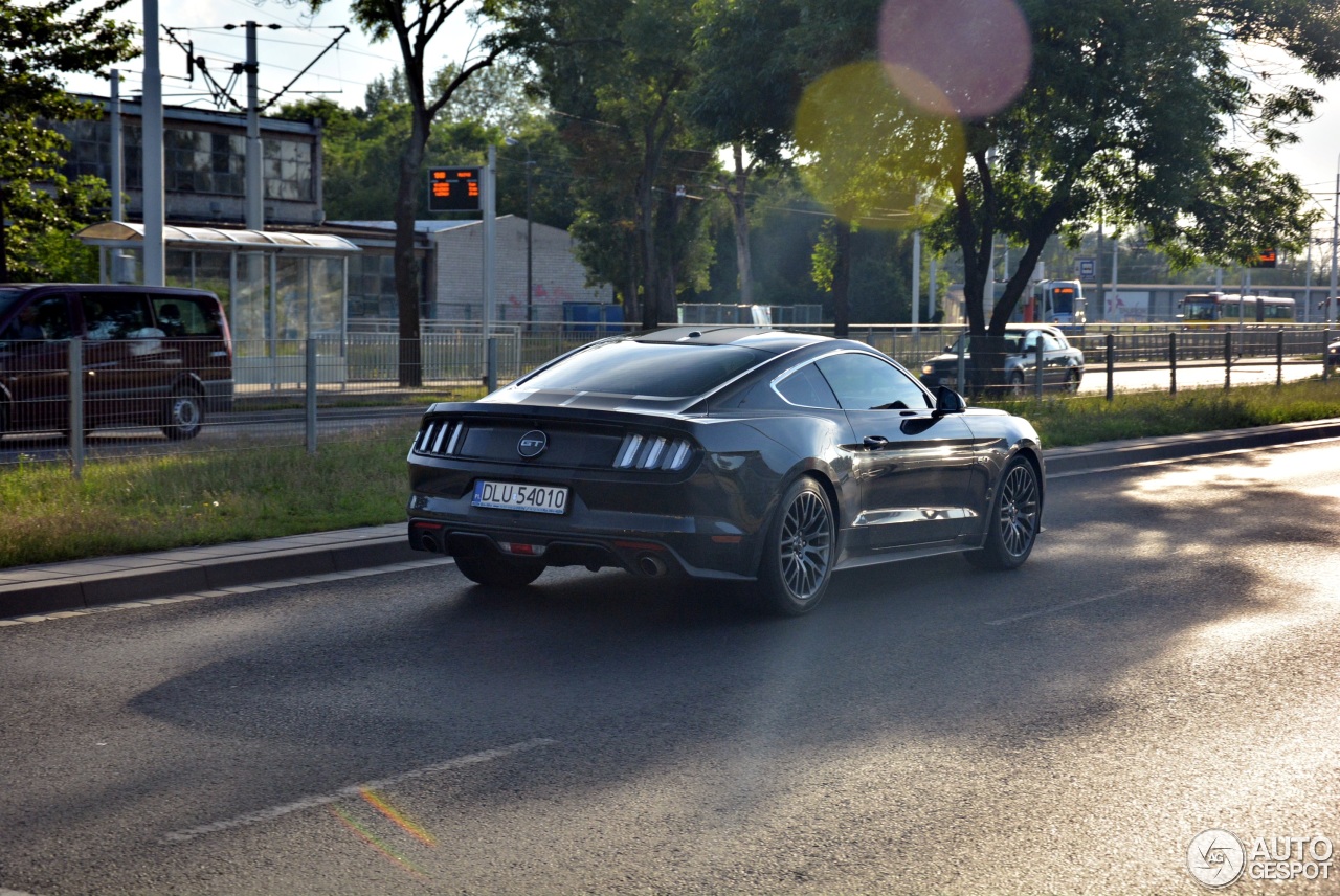 Ford Mustang GT 2015