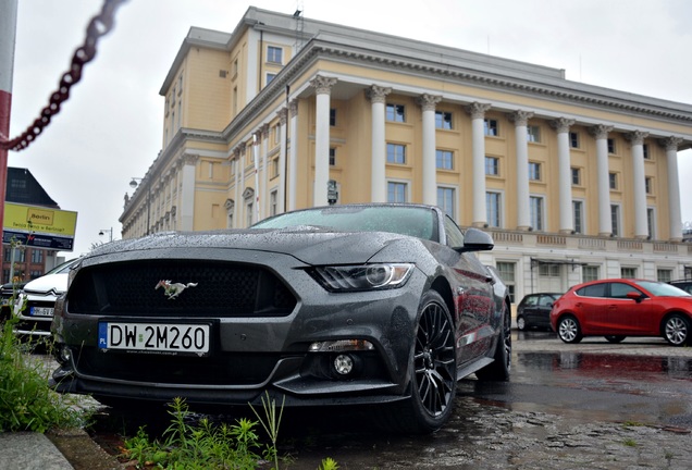 Ford Mustang GT 2015