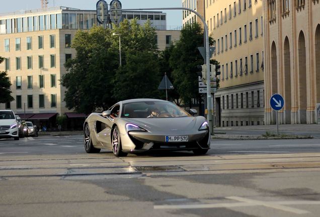 McLaren 570S