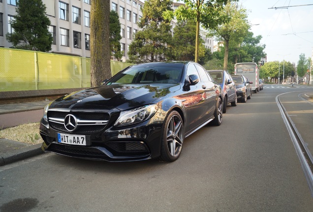 Mercedes-AMG C 63 S W205