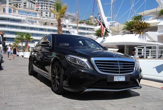 Mercedes-Benz S 63 AMG V222